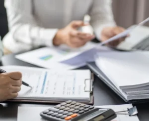 Ejecución mensual de servicios contables y tributarios